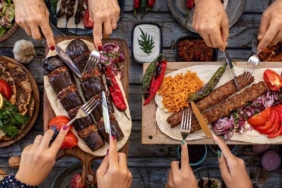Maç gününde kebap siparişleri hem Türkiye hem Avusturya’da şinitzeli geride bıraktı