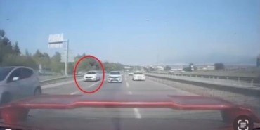 Makas atıp trafiği böyle tehlikeye soktu