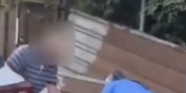 Maltepe’de mama kavgası, sopayla saldırdı