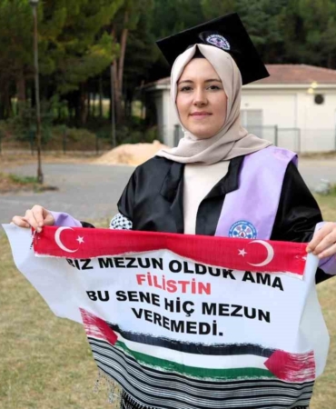 Mezun öğrencilerden Filistin’e destek