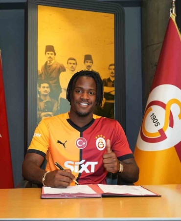 Michy Batshuayi: “Tekrar Şampiyonlar Ligi’nde oynayacağım için mutluyum”