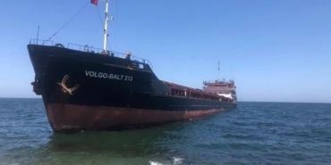 Mudanya’da karaya oturan gemi kurtarıldı