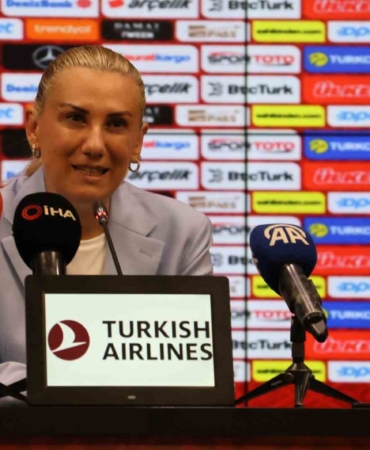 Necla Güngör Kıragası: “Mutlaka play-off’ta olacağız”