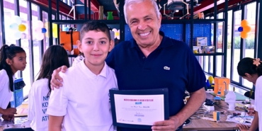 Nilüfer’de gençler teknolojiyi üreterek öğreniyor