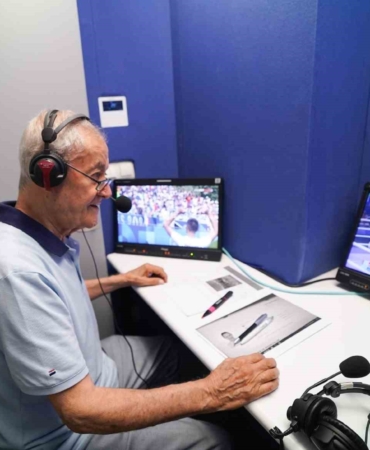 Orhan Ayhan, 7 ayrı olimpiyatlarda spikerlik yaparak kendi rekorunu egale etti