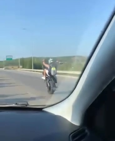 Otobanda tek teker ölüme yolculuk kamerada