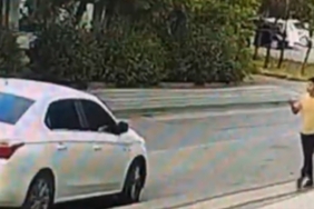 (Özel) Göz göre göre otomobili çaldılar.. Araç sahibi de yakalamak için böyle koştu