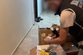 Pendik’te kaçak sigara operasyonu: 25 milyon liralık malzeme ele geçirildi