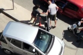 Pendik’te krikolu trafik magandasına uçan kafa attı