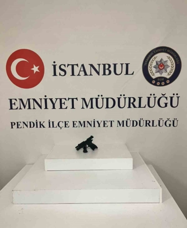 Pendik’te motosikletli genci silahla tehdit eden 2 şüpheliden biri yakalandı