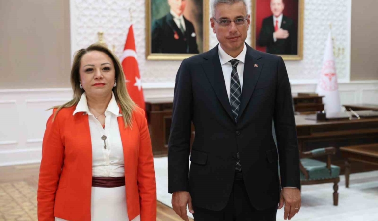 Prof. Dr. Aysun Bay, Sağlık Bakanı Memişoğlu ile görüştü