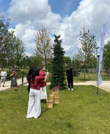 Rami Kütüphanesi’nde ’Türk-İslam Okçuluğu Yazma Eser Sergisi’ açıldı