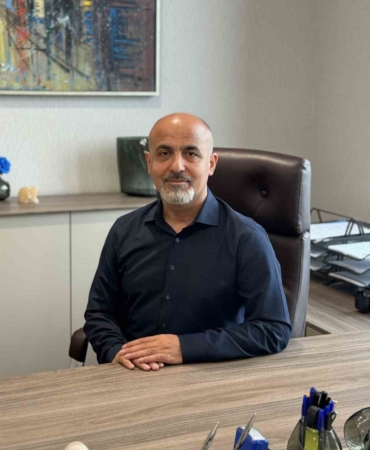 Rinoplasti sonrası şişlik ve ödeme aldanıp revizyon istenmemeli