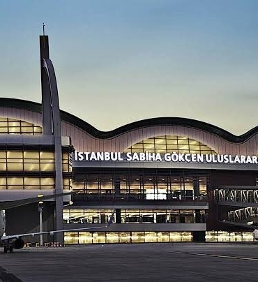 Sabiha Gökçen Havalimanı’ndan MADKOM kararı: Uçuşların yüzde 10’u iptal edildi