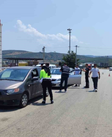 Sahillerde polisten sıkı denetim