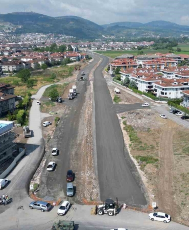 Sakarya Büyükşehir’in yeni yol hamlesi o bölgenin trafik yükünü hafifletecek
