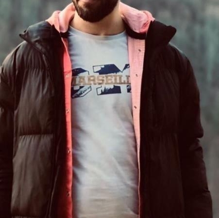 Sakarya’da kavgada göğsünden bıçaklanan 24 yaşındaki genç hayatını kaybetti