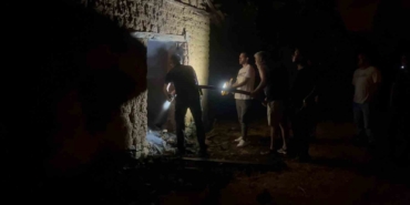 Sakarya’da samanlıkta çıkan yangın büyümeden söndürüldü