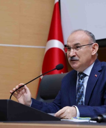 Sakarya’daki düzenli göçmen sayısını Vali Karadeniz açıkladı: 35 bin 134