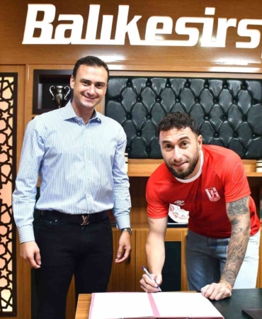 Santrfor Artun Akçakın Balıkesirspor’da