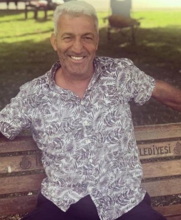 Sarıyer’de denizdeki gençleri kurtarmak isterken kendi boğuldu