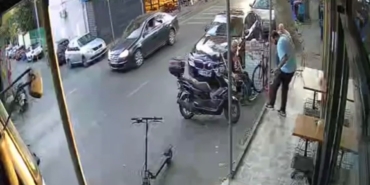 Sarıyer’de sokak ortasında silahlı saldırı: O anlar kamerada