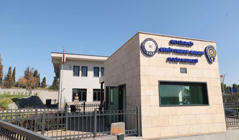 Şehidin adı polis merkezinde yaşatılıyor