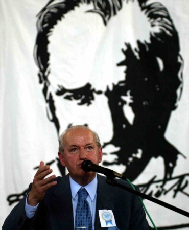 Şenes Erzik: "Servet Yardımcı, bu skandal kararın çıkmasına nasıl engel olamamıştır?"