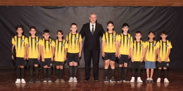 Serdivan Belediyesi Yaz Spor Okulları açıldı