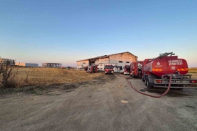 Silivri’de geri dönüşüm fabrikasında yangın