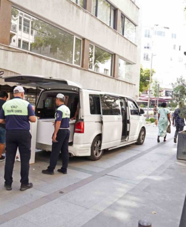 Şişli’de kaldırım işgali bitiyor: 60 araca toplam 58 bin 620 lira ceza