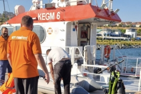 Şişme botla denizde sürüklenen şahıs Kıyı Emniyeti Genel Müdürlüğü’nce kurtarıldı