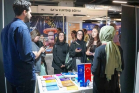 SUBÜ 3 şehirde üniversite adaylarıyla buluştu