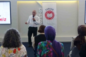 Sultanbeyli’de kuaförlerin pazar günü kapatılması kararı masaya yatırıldı