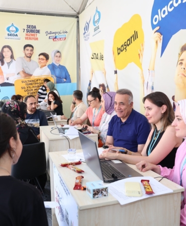 Sultangazi Belediyesi’nden öğrencilere tercih danışmanlık desteği