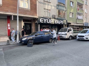 Sultangazi’de cadde ortasında silahlı çatışma yaşandı