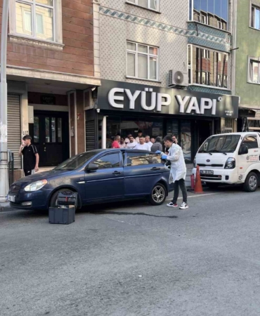 Sultangazi’de cadde ortasında silahlı çatışma yaşandı