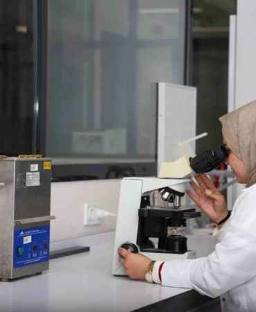 Suyun kalitesi her gün alınan numuneler ile sıkı şekilde takip ediliyor