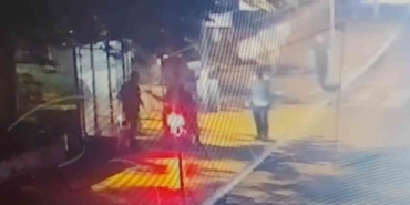 Taksim Meydanı’nda “zincirleme kapkaç” kamerada: 2 günde 6 telefon çaldılar