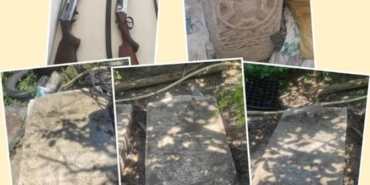 Tarihi eser operasyonunda mezar taşları ve mimari yapı parçası ele geçirildi