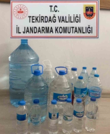 Tekirdağ’da 55 litre el yapımı içki ele geçirildi