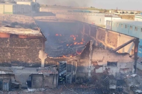 Tekirdağ’da kimya fabrikasındaki yangın bir fabrikaya daha sıçradı