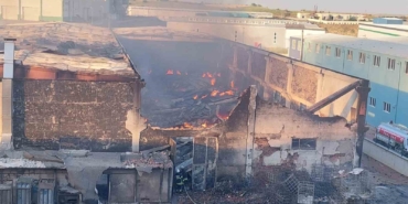 Tekirdağ’da kimya fabrikasındaki yangın bir fabrikaya daha sıçradı