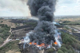 Tekirdağ’da korkutan yangın havadan görüntülendi