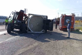 Tekirdağ’da tanker traktöre çarptı facianın eşiğinden dönüldü