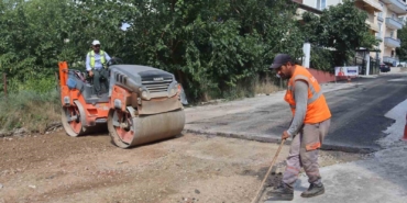 Tepeköy Mahallesi asfaltla buluşuyor