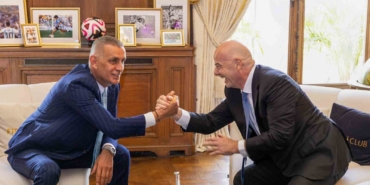 TFF Başkanı Hacıosmanoğlu, Paris’te FIFA Başkanı Infantino ile bir araya geldi