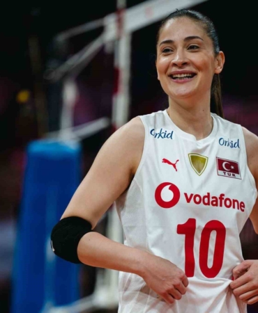 THY, Tuğba Şenoğlu İvegin’i renklerine bağladı