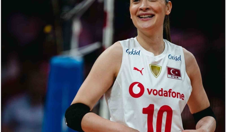 THY, Tuğba Şenoğlu İvegin’i renklerine bağladı