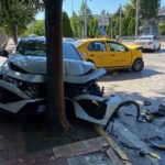 Ticari taksi ile otomobil çarpıştı: 2 yaralı